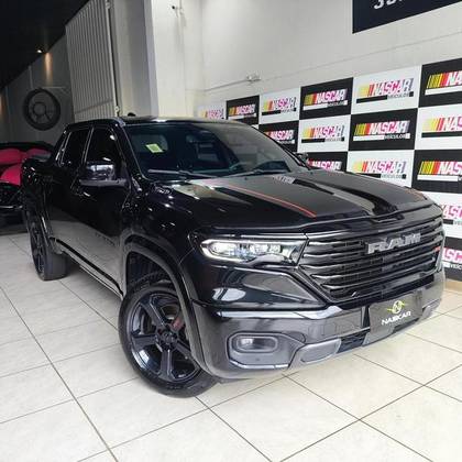 RAM RAMPAGE 2.0 HURRICANE 4 TURBO GASOLINA R/T 4X4 AUTOMÁTICO